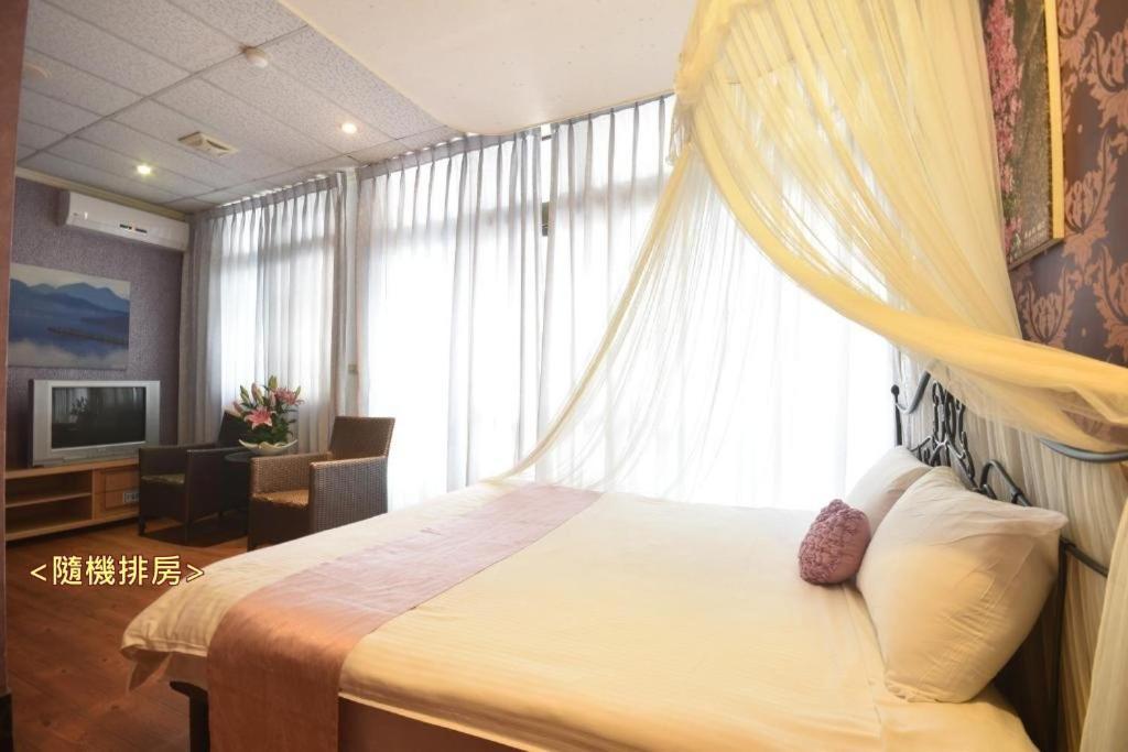 Sun Moon Love Hotel Nantou Exteriér fotografie